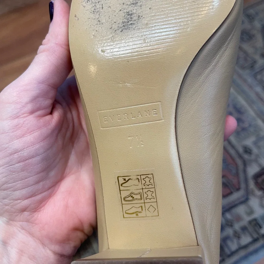 Everlane The Day Heel Light Taupe Leather Ballet Shoe Beige Tan Nude Sz 7.5 Chic